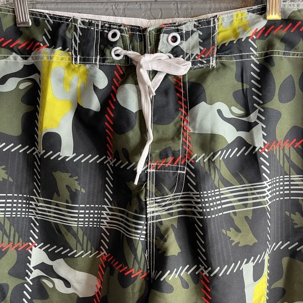 Non Stop Sofich men Camo drawstring size 38 swim shorts